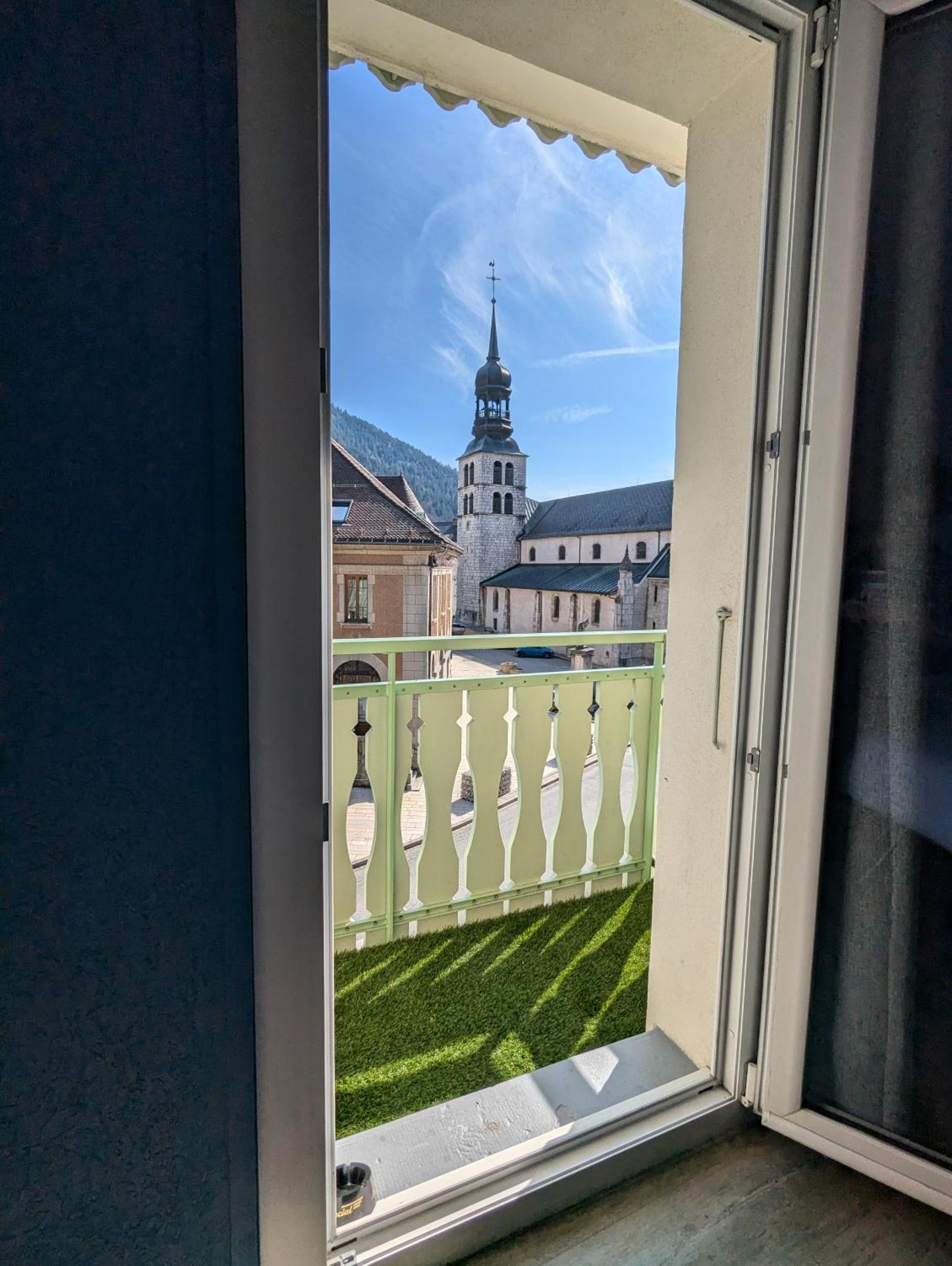 Hôtel Du Midi Thônes Buitenkant foto